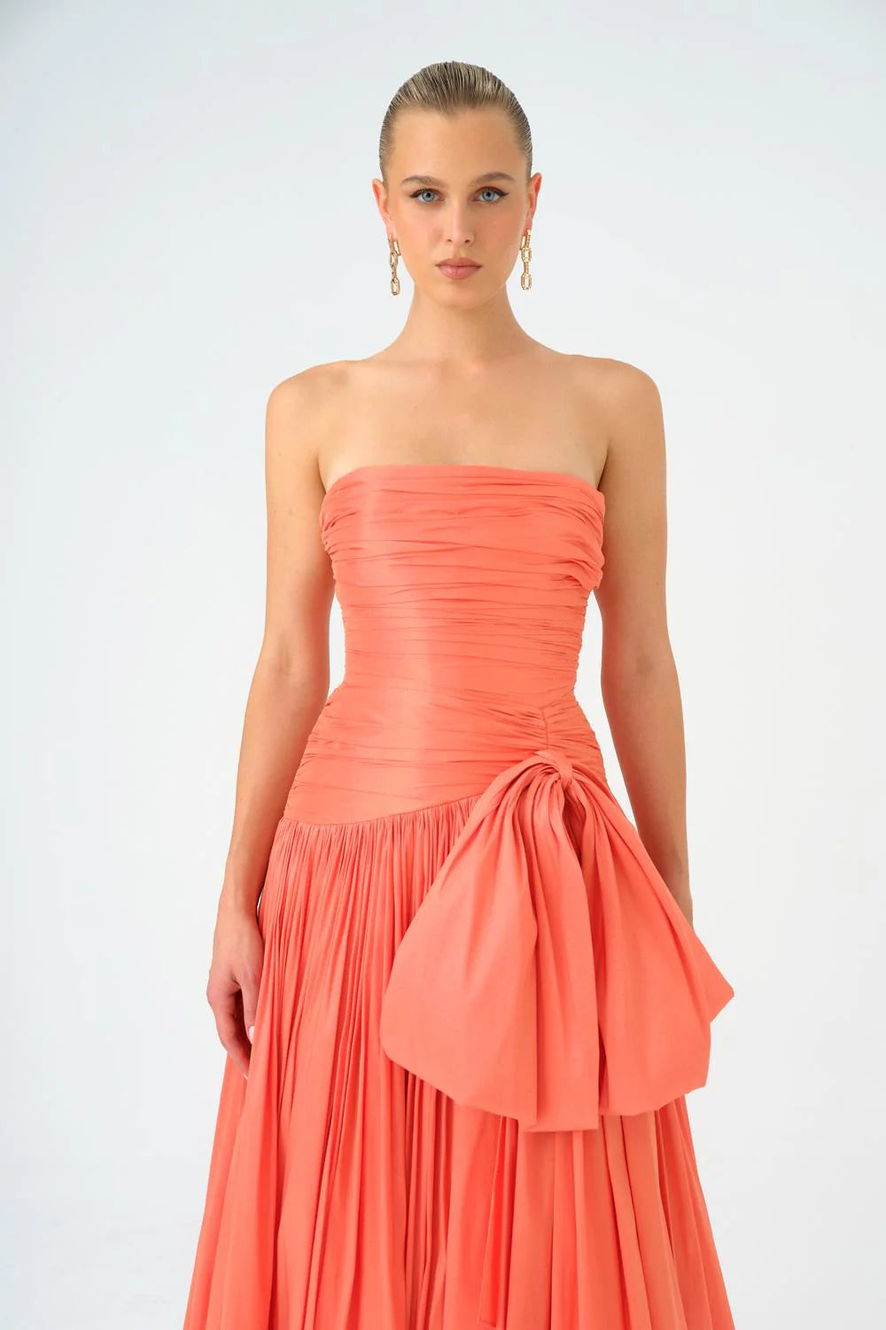 FİYONK DETAYLI STRAPLEZ YAKA TAFTA UZUN ABİYE ELBİSE - 9173C