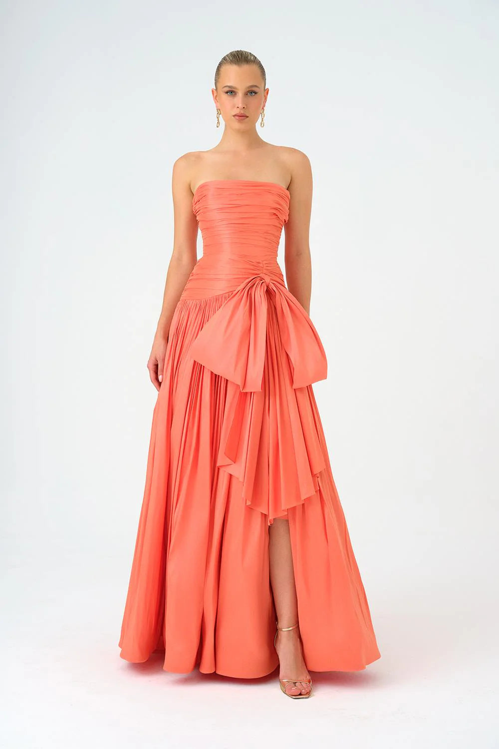 FİYONK DETAYLI STRAPLEZ YAKA TAFTA UZUN ABİYE ELBİSE - 9173C