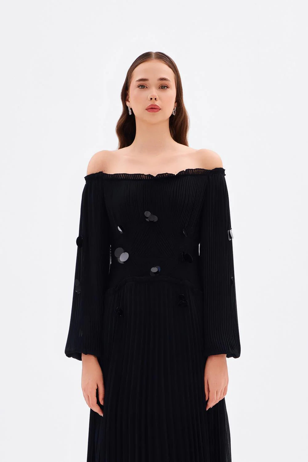 PAPATYA İŞLEMELİ DÜŞÜK KOLLU UZUN ABİYE ELBİSE - 2043C