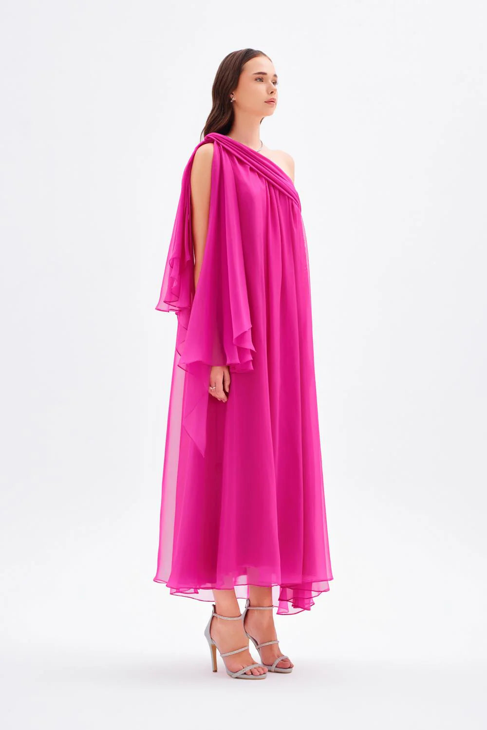 DÜŞÜK OMUZLU ŞİFON MİDİ ABİYE ELBİSE - 9081C