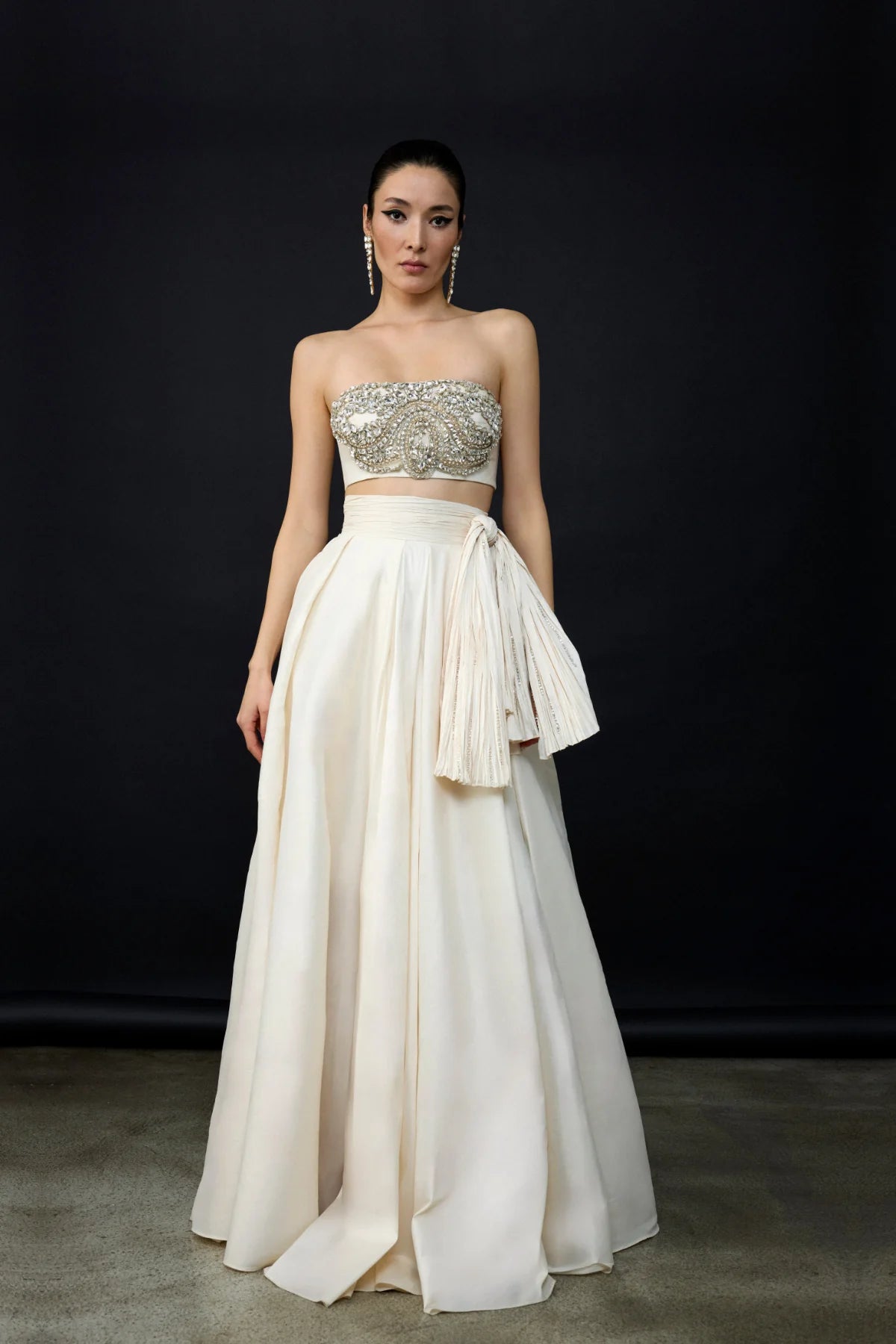 Straplez Taş İşlemeli Crop Yüksek Bel Etek Takım 2102