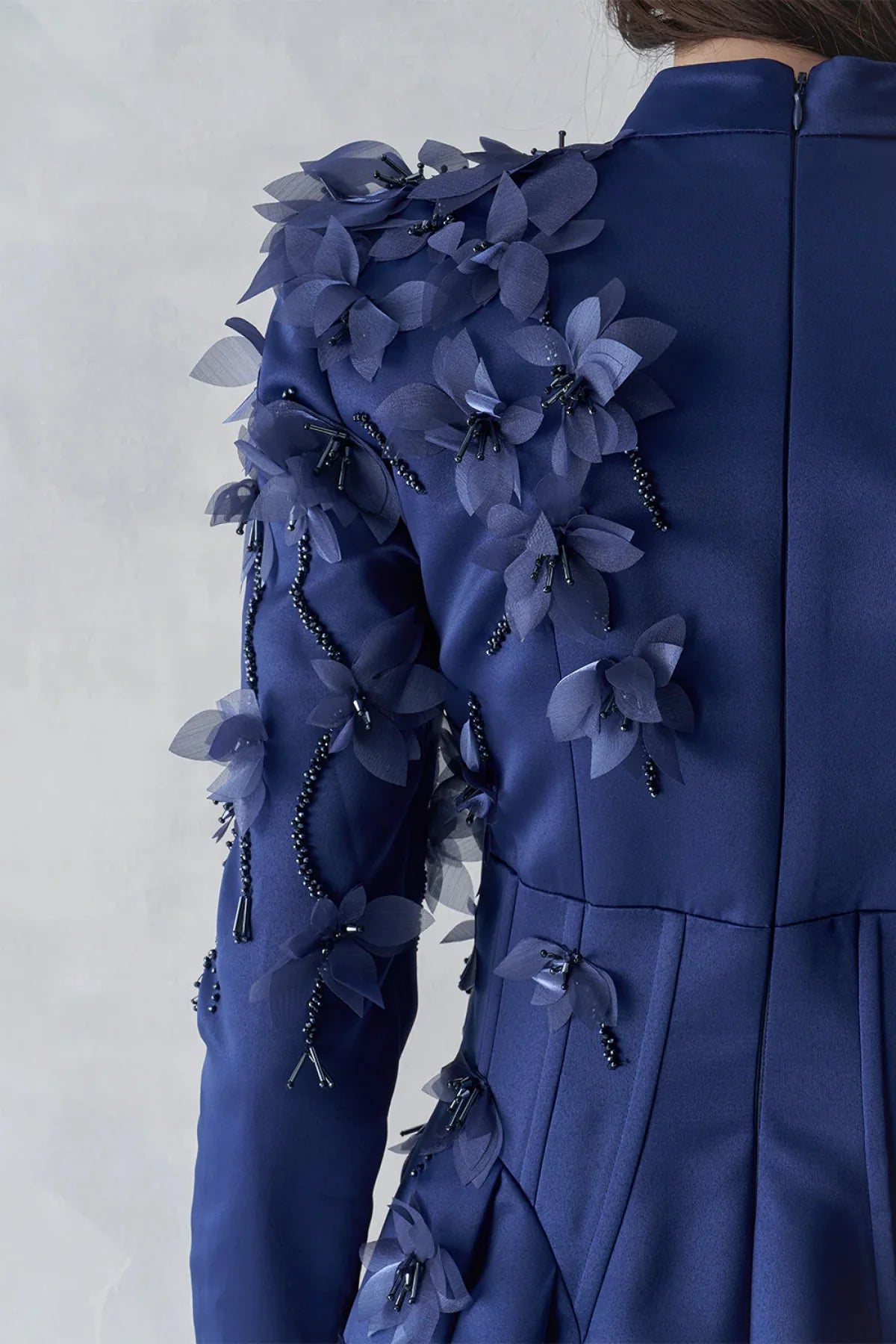 ÜÇ BOYUTLU ÇİÇEKLİ KORSAJLI UZUN ABİYE ELBİSE 2299