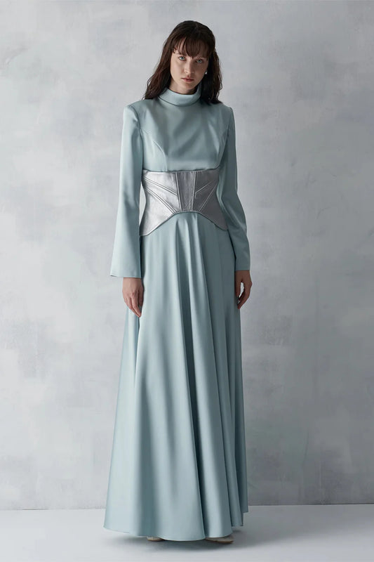 KORSAJLI SATEN UZUN ABİYE ELBİSE