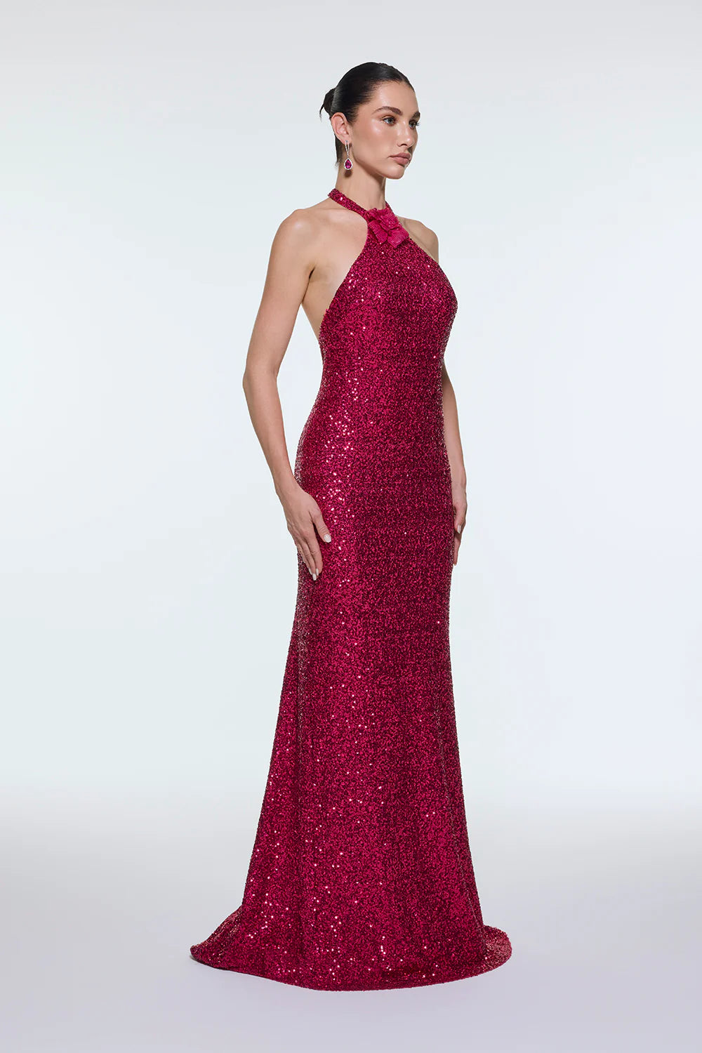 BOYUNDAN ASKILI ÇİÇEK DETAYLI PAYET UZUN ABİYE ELBİSE - 9348C