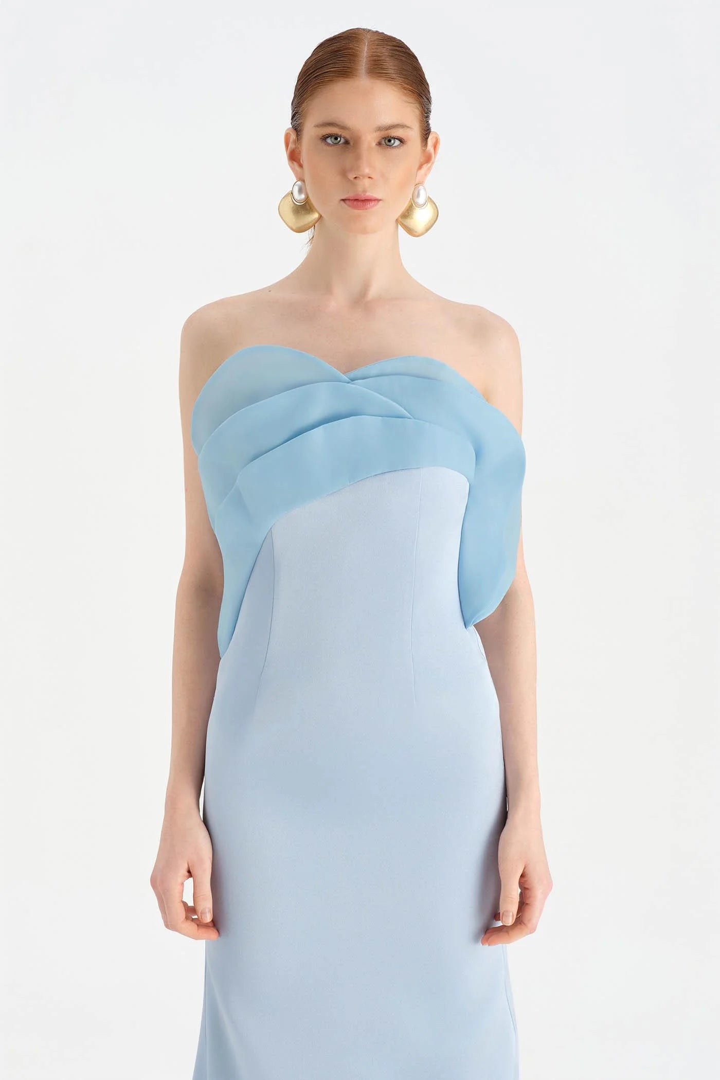 GÖĞÜS DETAYLI STRAPLEZ ABİYE ELBİSE - 26102C