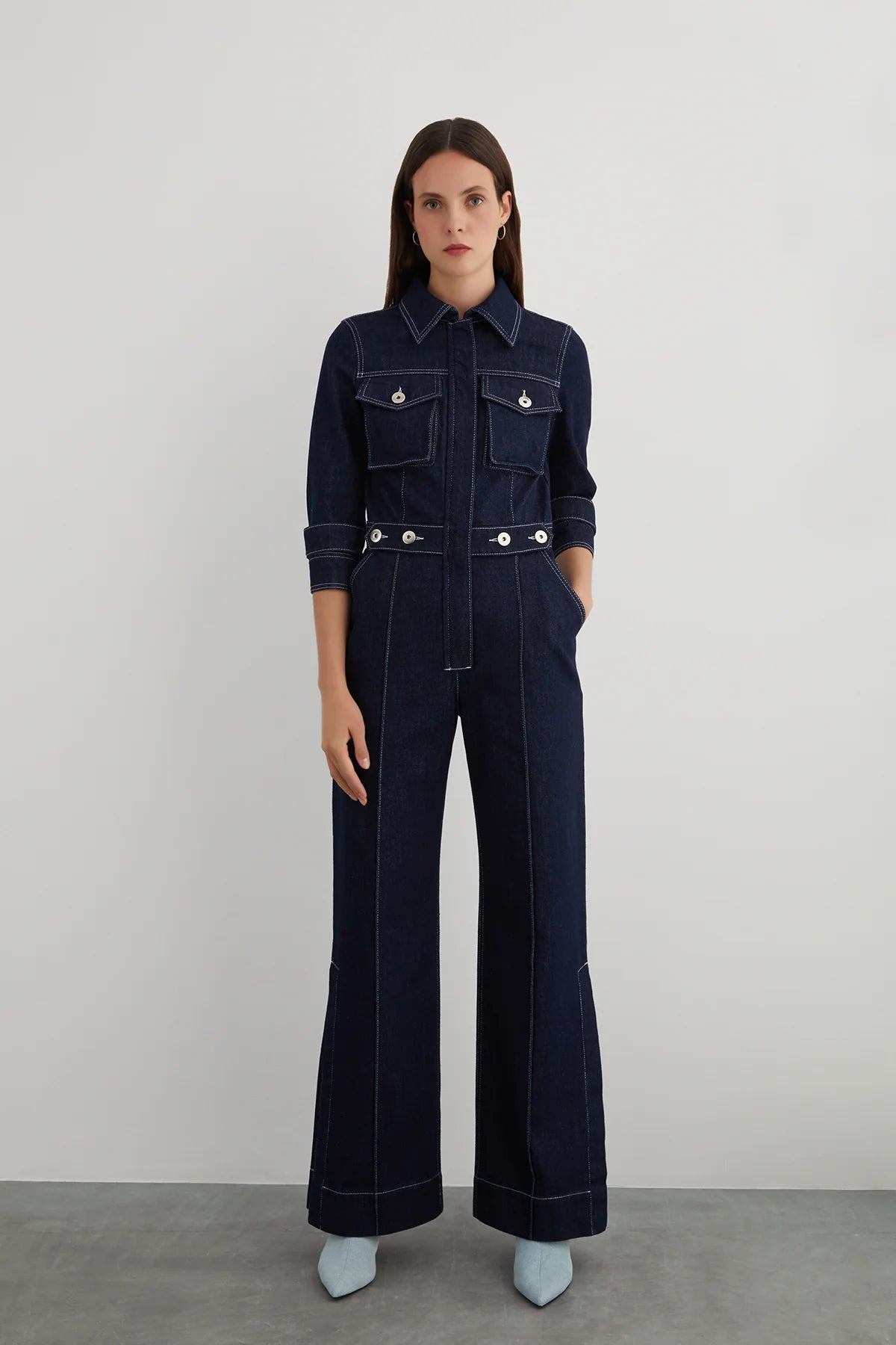 Nikel Düğme Detaylı Yanı Yırtmaçlı Flare Paça Jean Tulum