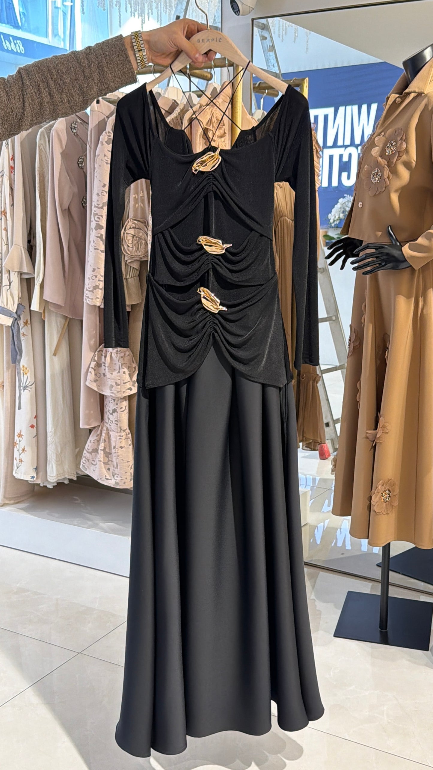 فستان استرتش من الأعلى 1127