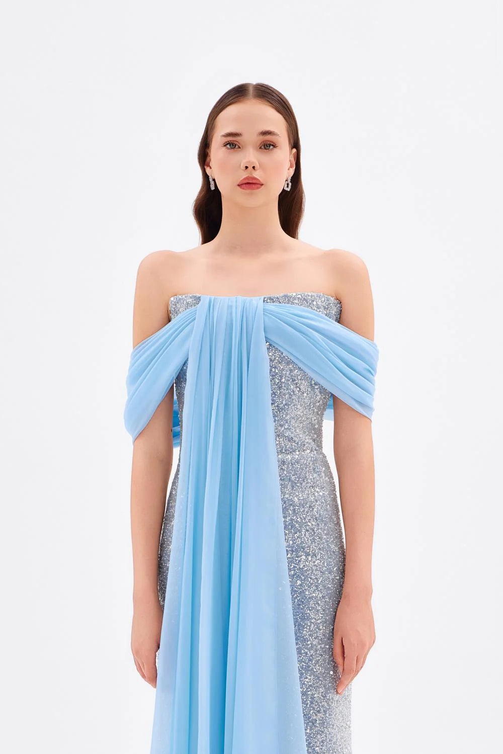 DÜŞÜK OMUZ DETAYLI TAŞLI STRAPLEZ UZUN ABİYE ELBİSE - 9016C