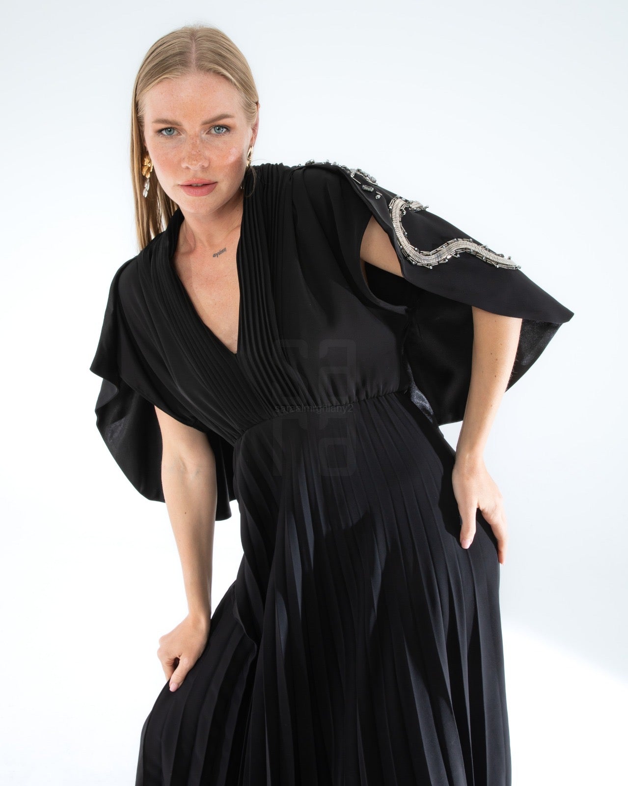 نورا ماكسي إلبيس