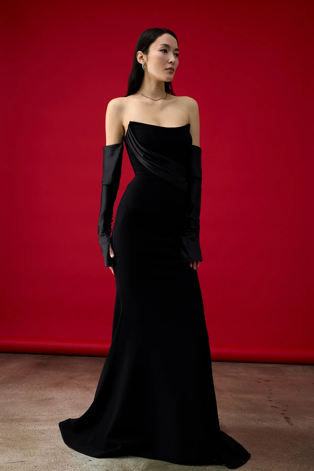 STRAPLEZ DRAPELİ ELDİVEN DETAYLI UZUN ABİYE ELBİSE 1257