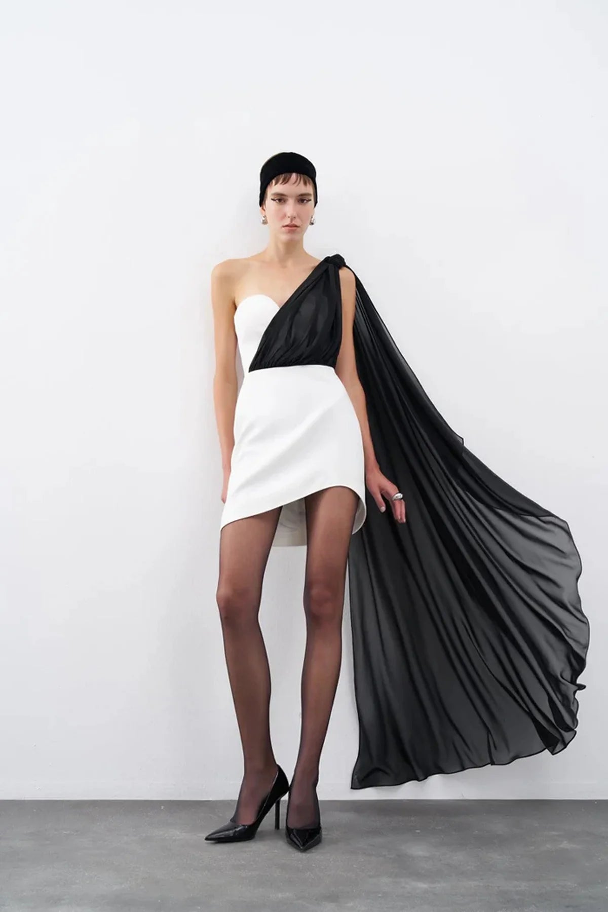 ŞALLI KALP YAKA MİNİ ABİYE ELBİSE