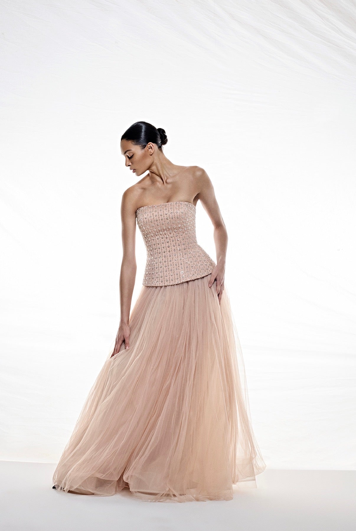 STRAPLEZ TAŞ İŞLEMELİ ETEK TÜL ABİYE ELBİSE 1369