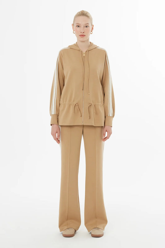 Kapüşonlu Eşofman Takımı