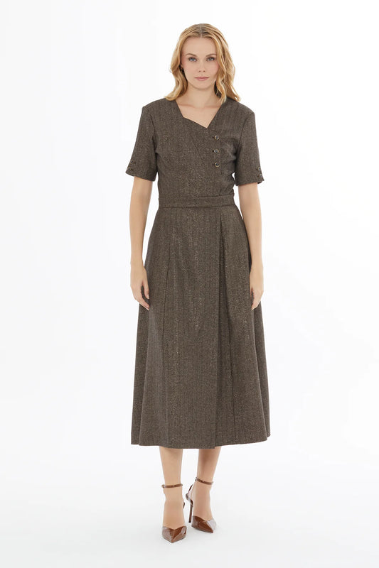 Asimetrik Yaka Arkası Fermuar Kapamalı Midi Elbise