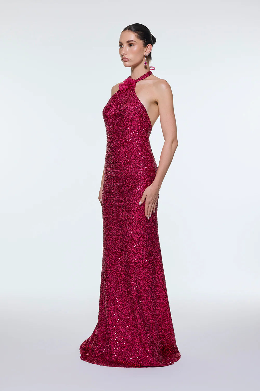 BOYUNDAN ASKILI ÇİÇEK DETAYLI PAYET UZUN ABİYE ELBİSE - 9348C