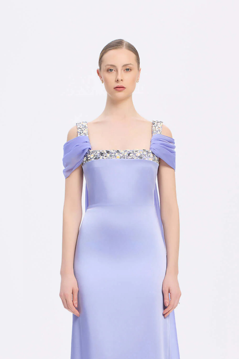 ŞİFON PELERİNLİ TAŞ İŞLEMELİ ASKILI UZUN ABİYE ELBİSE - 9053C