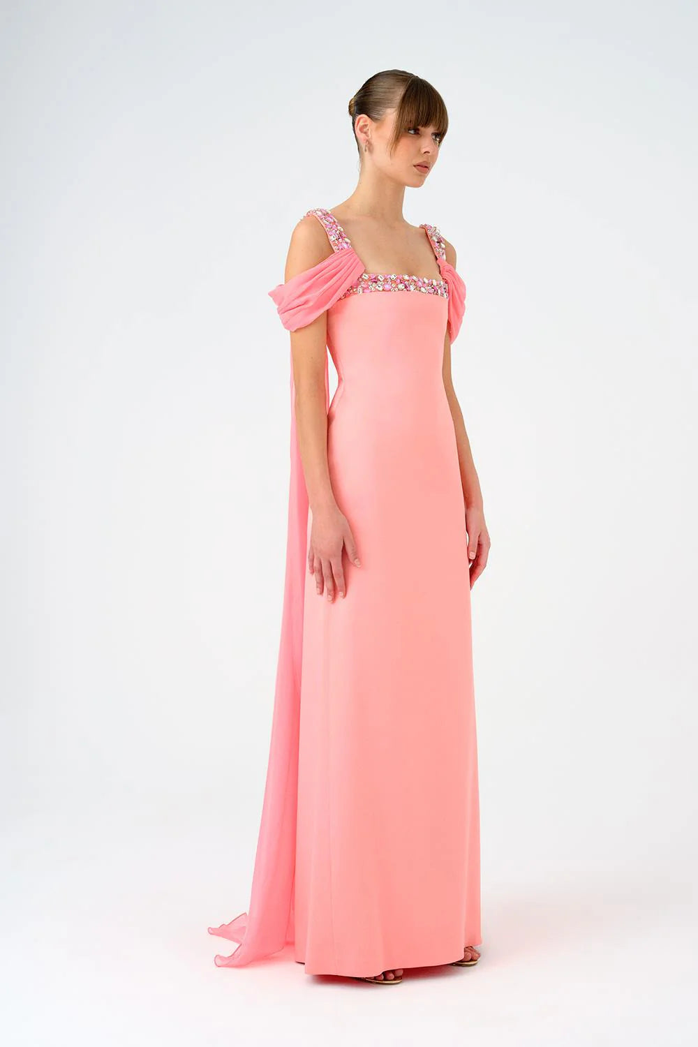 ŞİFON PELERİNLİ TAŞ İŞLEMELİ ASKILI UZUN ABİYE ELBİSE - 9053C