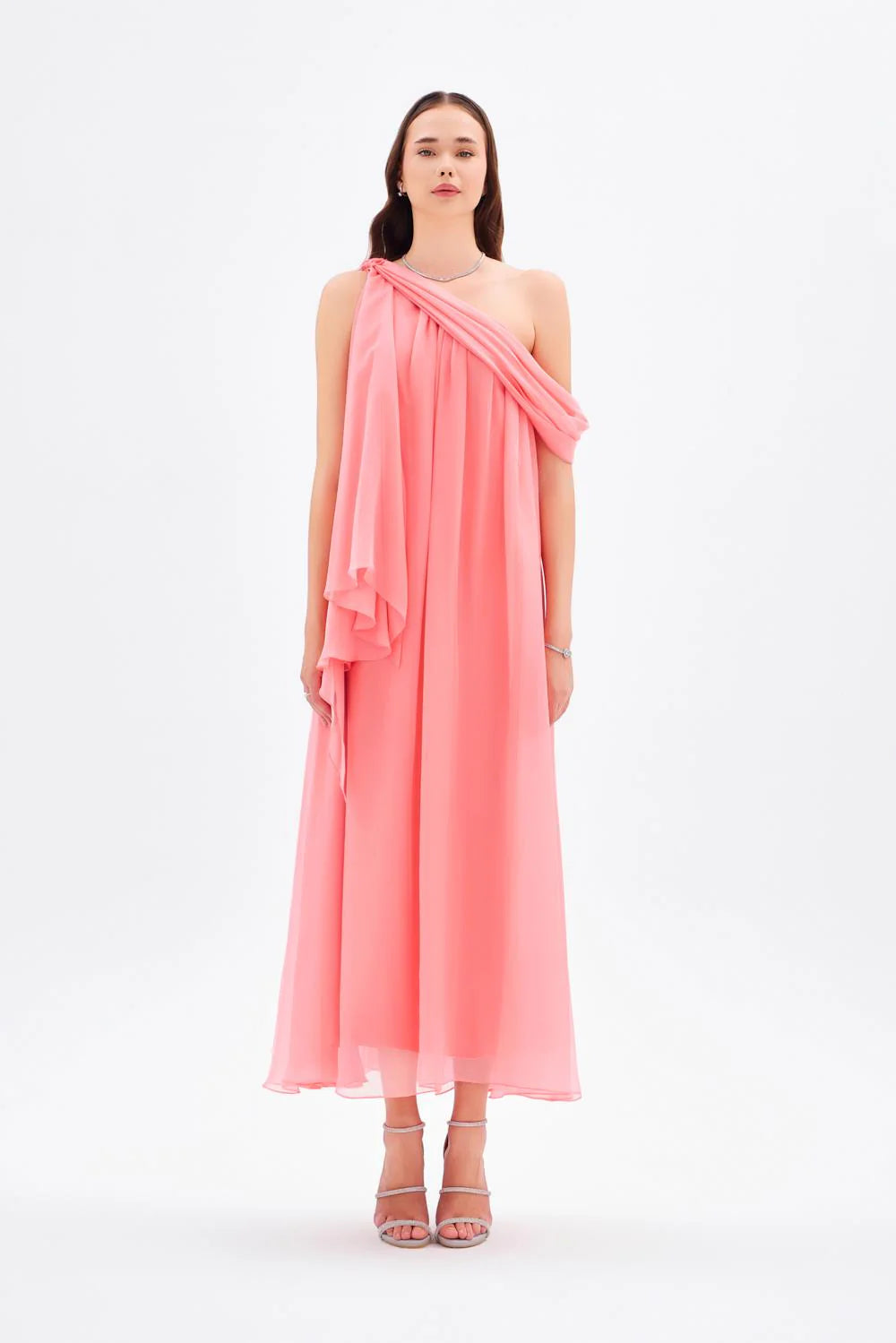 DÜŞÜK OMUZLU ŞİFON MİDİ ABİYE ELBİSE - 9081C