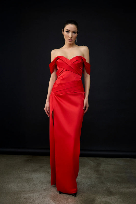 OMUZ AÇIK ÇAPRAZ DRAPELİ YIRTMAÇ DETAYLI UZUN ABİYE ELBİSE 2256