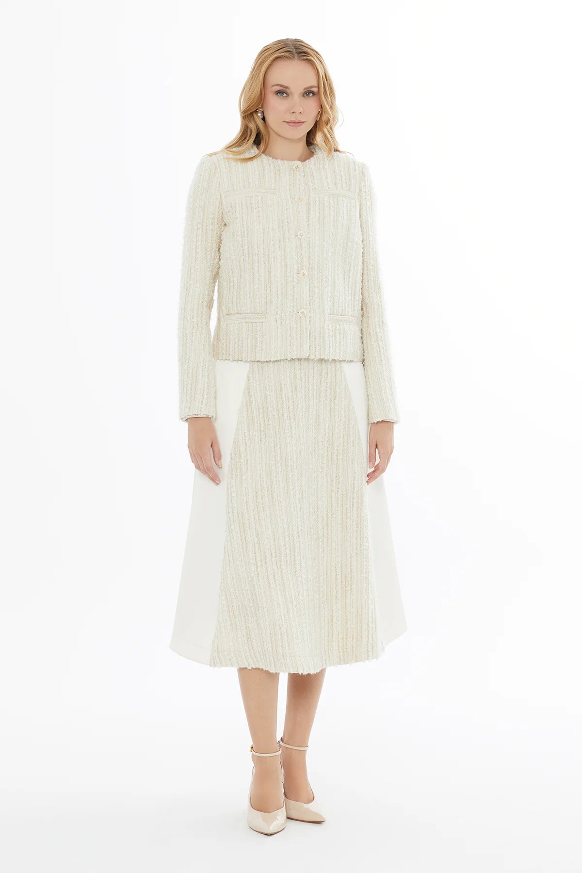 Önden Düğmeli Uzun Kollu Ceket