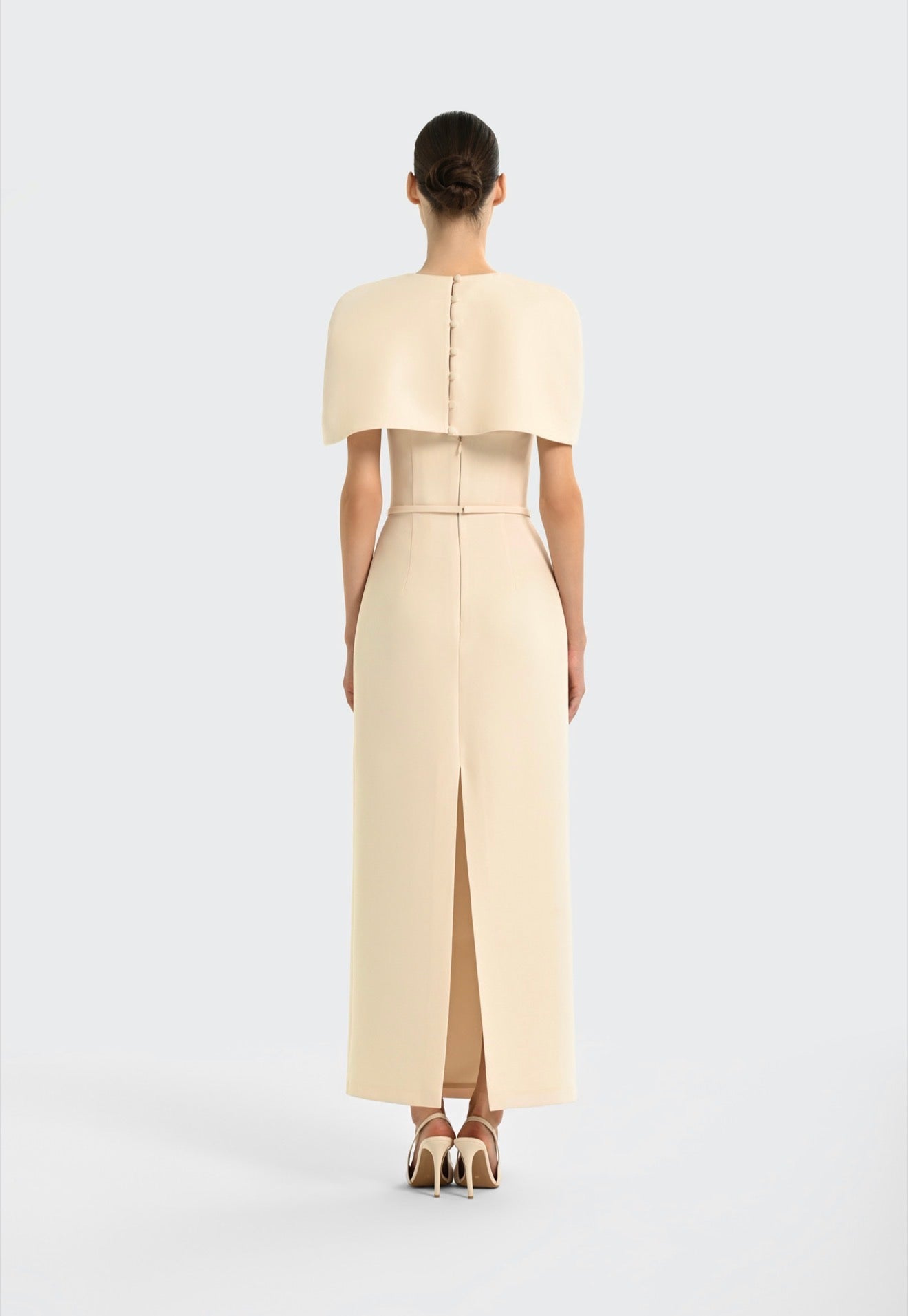 Elegant Evening Dress with Cape – Luxury Formal Dress 1390