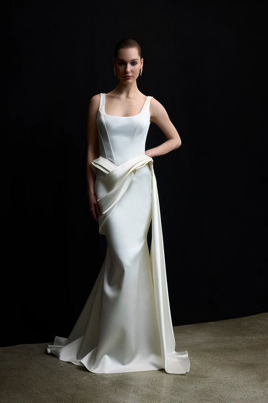 KARE YAKA VE DRAPELİ BEL DETAYLI BALIK ABİYE ELBİSE 2104