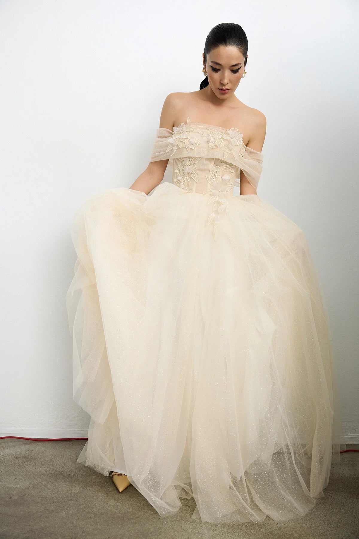 Çiçek Aplikeli Simli Tül Etek Detaylı Uzun Abiye Elbise 2239