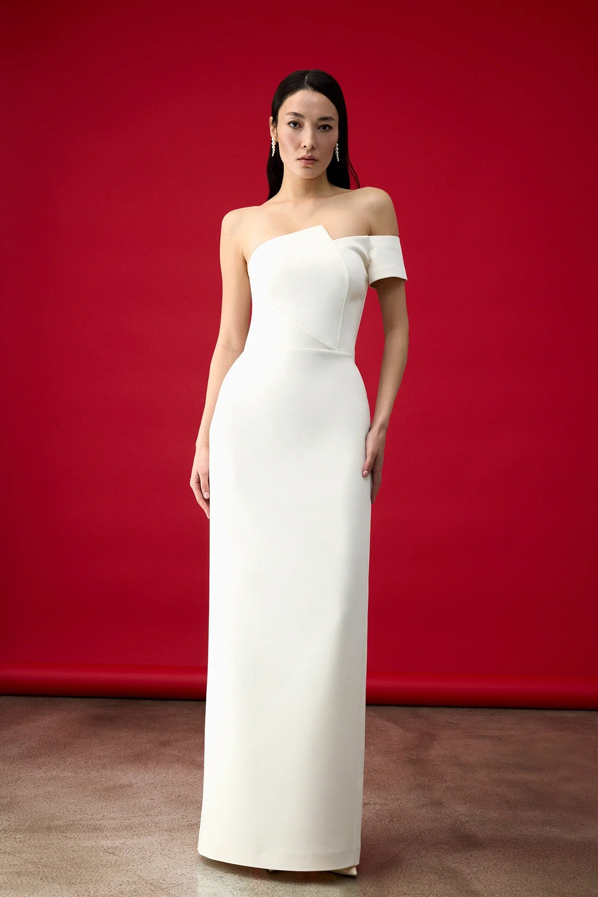 TEK OMUZ YIRTMAÇLI UZUN ABİYE ELBİSE 2046