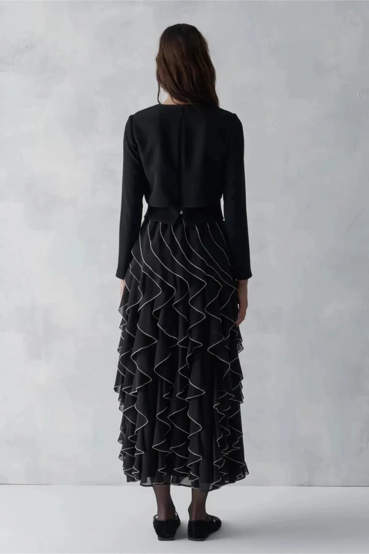 ETEĞİ FIRFIR DETAYLI BELİ FİYONKLU TAKIM