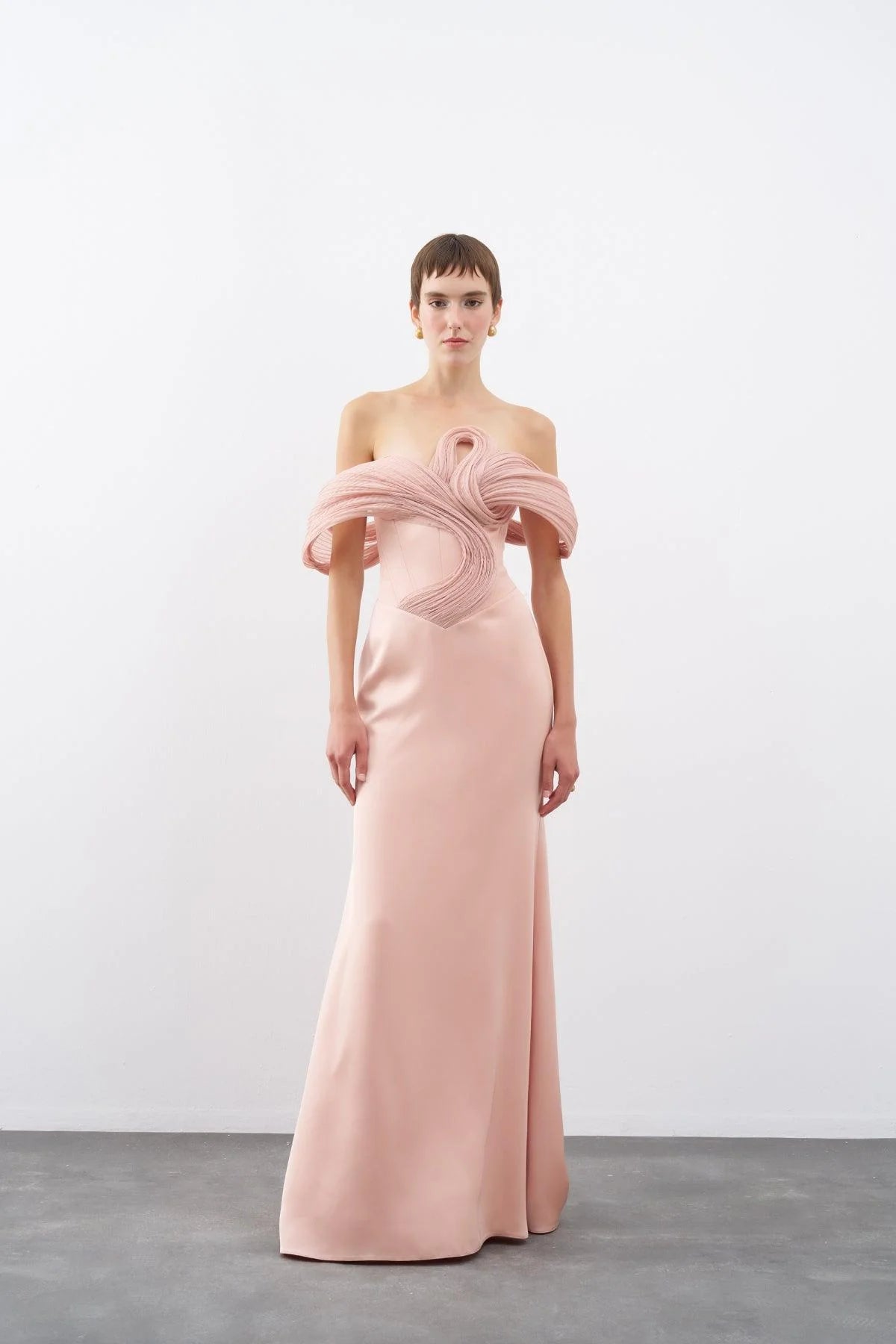 STRAPLEZ DÜŞÜK OMUZLU ORGANZE DETAYLI UZUN ABİYE ELBİSE 2116