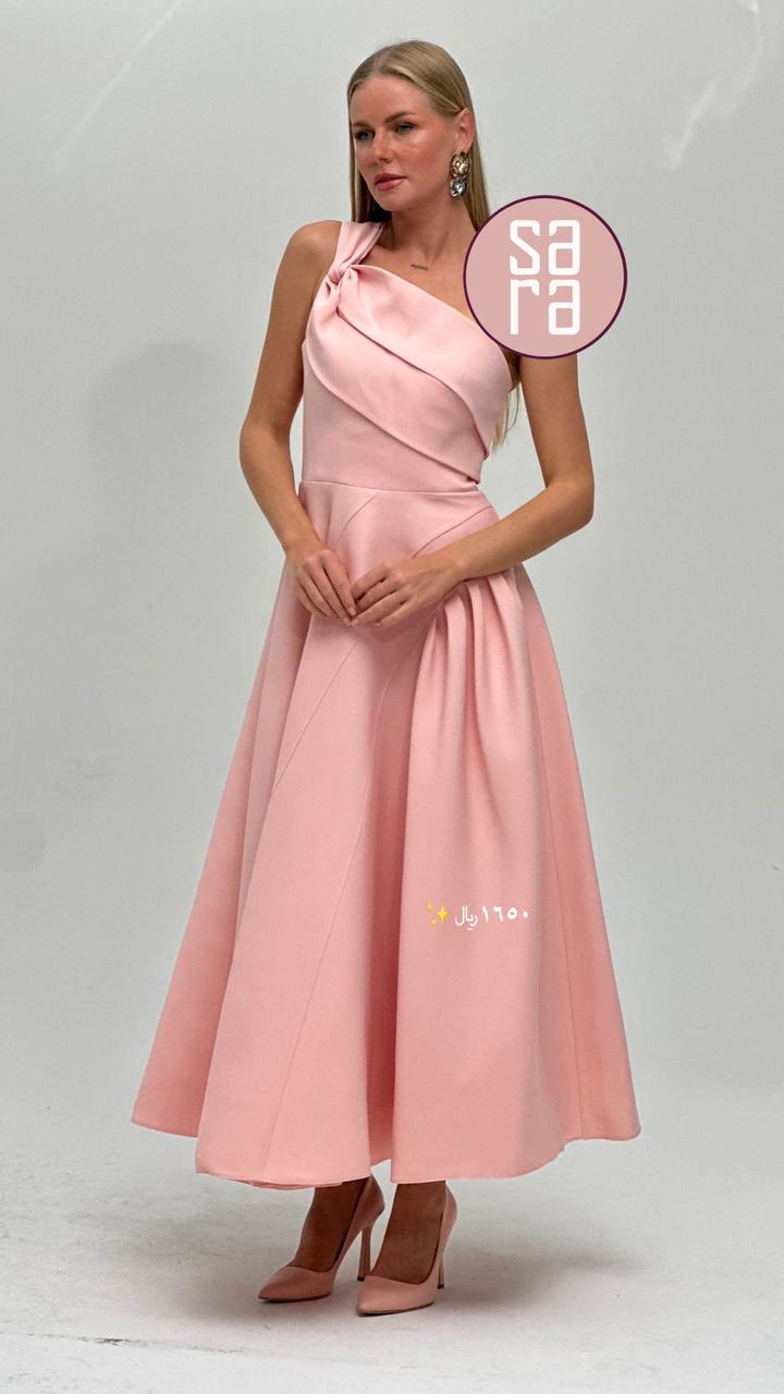 فستان وردي سايز 40