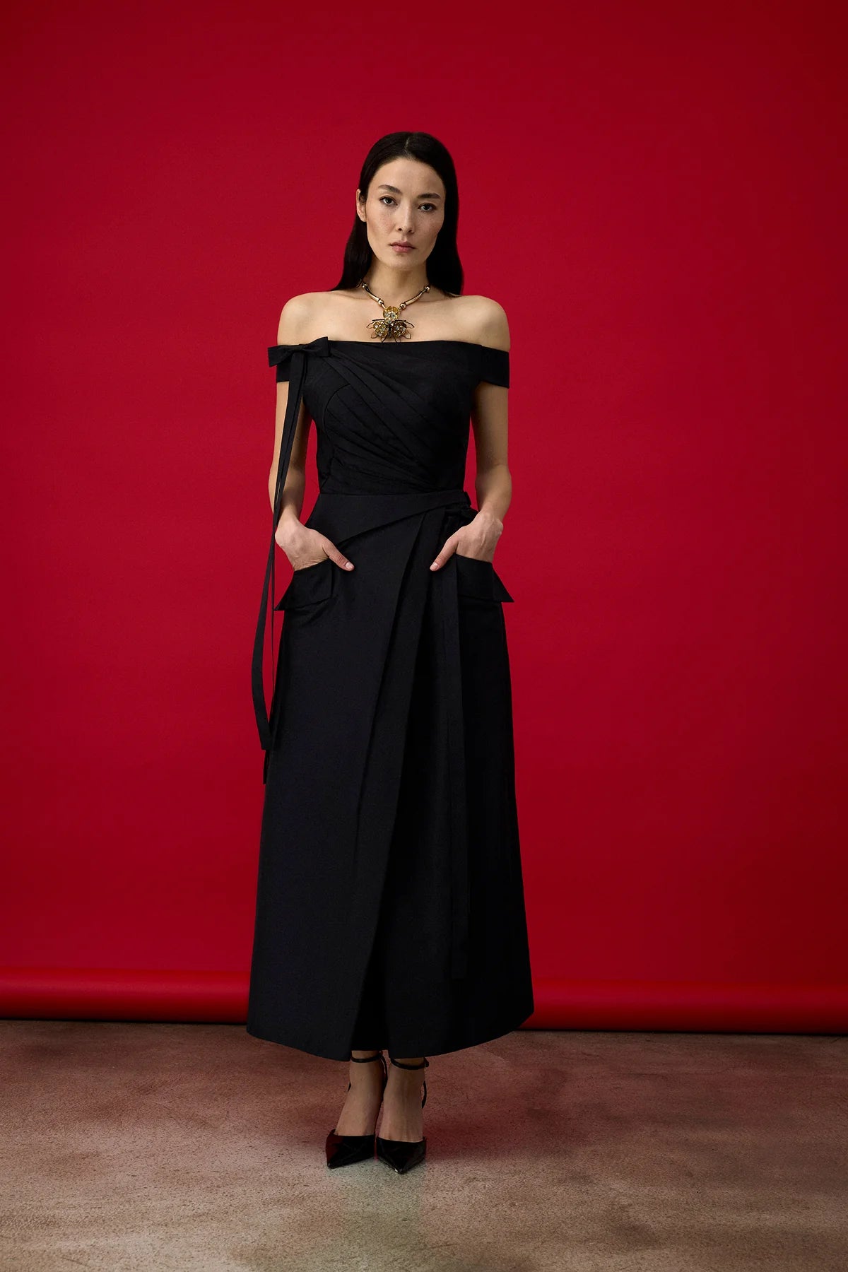 فستان اسود  مقاس 36